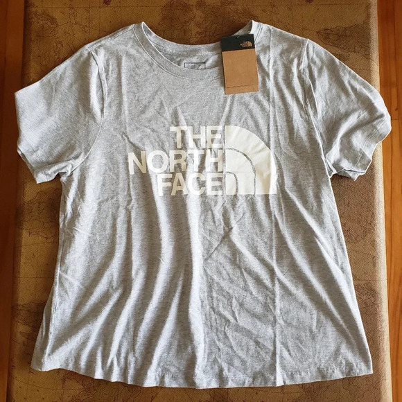 *THE NORTH FACE NWT, Grey T-shirt, Size 1X - Picture 2 of 5